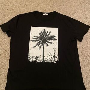 ROMWE Black Tee with Palm Tree Design